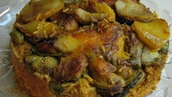 بالفيديو..طريقة تحضير مقلوبة الباذنجان بالدجاج «دايت»  