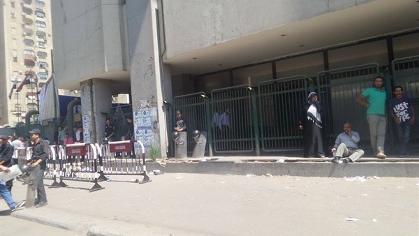 الترشح للبرلمان.. المواطنين ينتهون  من التقديم في شمال القاهرة 