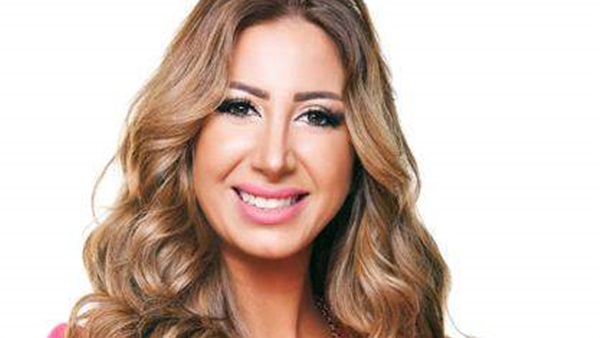 هند رضا تشارك معجبيها الإحتفال بعيد ميلادها  