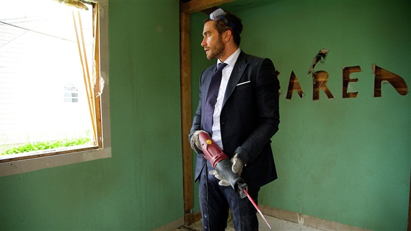 طرح  التريلر الأول لـ DEMOLITION لـ «جاك جيلينهال»  