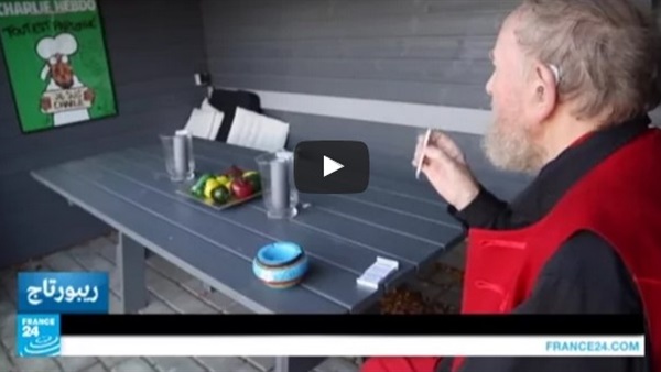 بالفيديو.. حياة رسامي "الكاريكاتير" المسيئ للنبي  