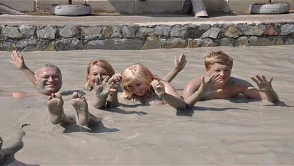 أفضل أماكن الحصول على حمام طين فى العالم  