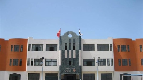 زرع 151 عامود إضاءة جديدة بجنوب بورسعيد  