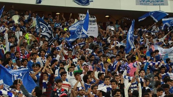 بالفيديو.. جماهير الهلال السعودي تطلق "التكبير" بمناسبة عيد الأضحي  