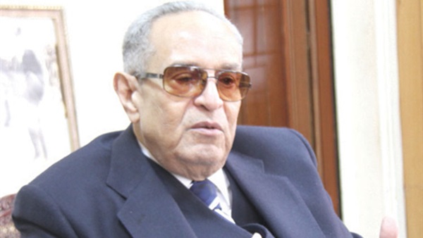 رئيس الهيئة البرلمانية لحزب الوفد يتبرع بمخصصاته المالية لصندوق "تحيا مصر"
