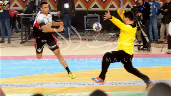مصر لـ «اليد» تتقدم على نيجيريا 16-9 في الشوط الأول