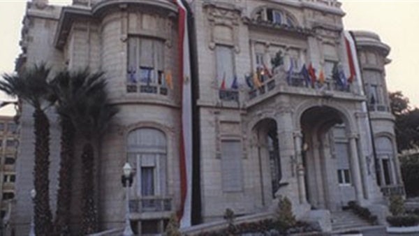 «مستقبل البترول في ظل التغيرات المناخية» في ندوة بجامعة عين شمس