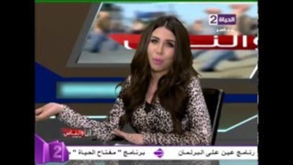 بالفيديو.. مشاهد لـ«مذيعة الحياة» وضيفاتها: انتوا بتنشروا الفاحشة