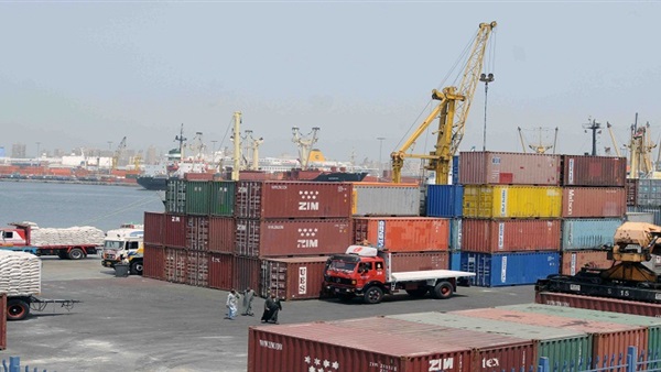 استمرار غلق بوغازي الأسكندرية والدخيلة لليوم الرابع