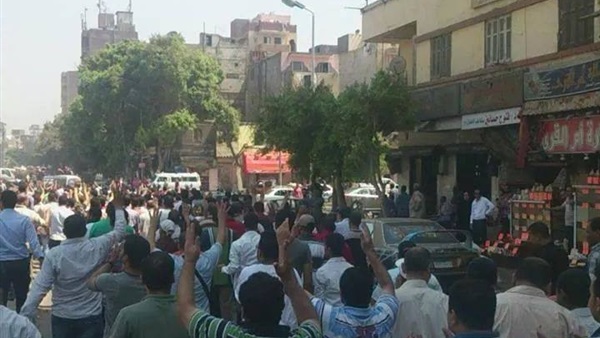 مسيرة لعناصر الإخوان في شارع الجمهورية بالمحلة
