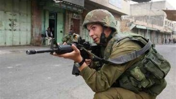 اسرائيل تسمح للقناصة بإطلاق النيران في محيط مسجد الأقصى 