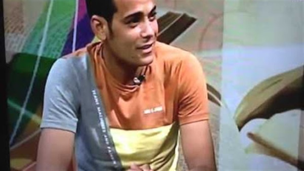 "ليل بيحلم بالونس" ديوان جديد للشاعر محمد حميدة عن دار "رهف" للنشر والتوزيع 