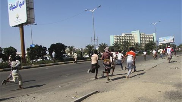 تفاصيل هروب تاجر مخدرات من داخل سيارة الشرطة بالمنيا