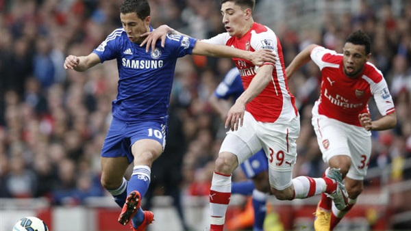 التعادل يحسم الشوط الأول لقمة الضباب  