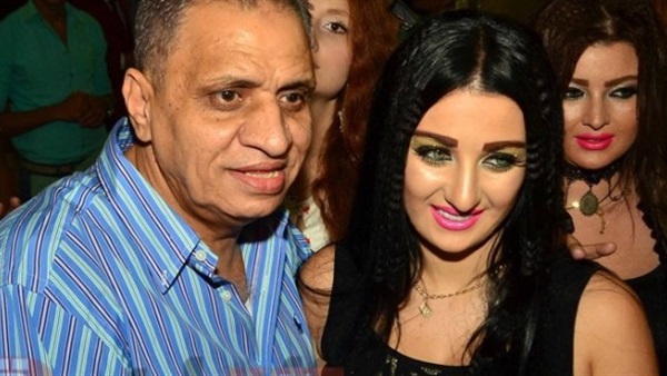 السبكى يلغى العرض الخاص لـ " عيال حريفة " ويرد عن السبب : اهو مزاجى كده   