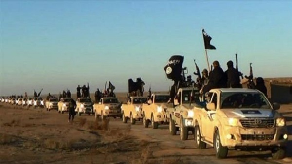 داعش يستولى على مركز إمدادات النصرة في «جرود عرسال»