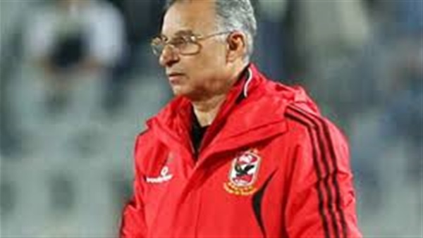 زيزو يحذر لاعبي الأهلي من الانذارات