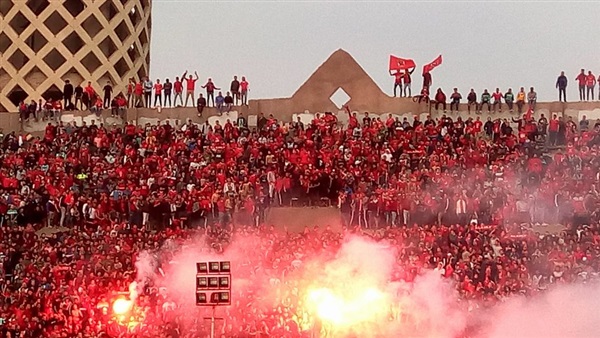 بالصورة .. ماهى العيدية التى طلبها خالد النبوى من جمهوره  