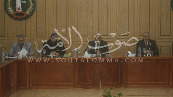 بالصور.. محافظ المنوفية يجتمع بالنواب لبحث سبل النهوض
