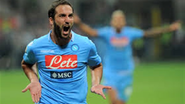 هيجواين يسعي لتحقيق لقب الهداف التاريخي لـ«الكالشيو»