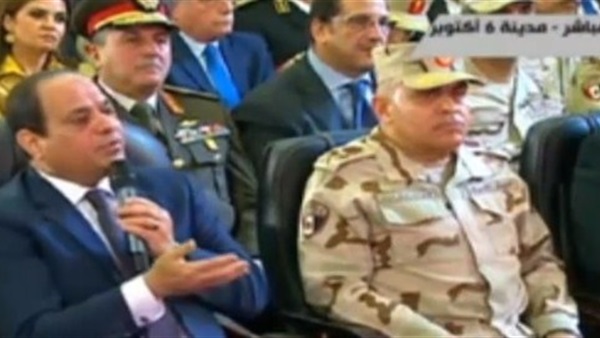 السيسي يطالب القوات المسلحة بالرقابة على المشروعات