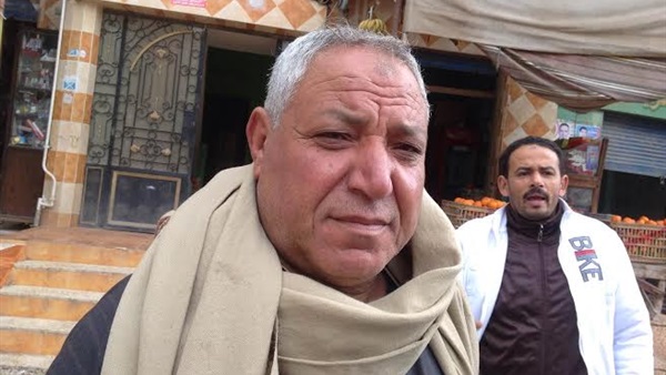 بالصور.. وقفة احتجاجيه للمطالبه باقاله مدير منطقه البريد بكفرالشيح..الاهالى:خصصنا الارض ودفعنا الفلوس وضحكوا علينا..المدير تسبب فى ازمة بين المحافظة والهيئة.. رفض اقامة المكتب لاغراض شخصية