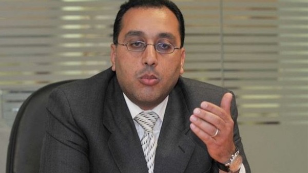 وزير الإسكان: حل مشكلة انقطاع المياه.. الصيف المقبل