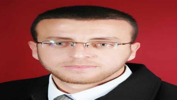 «محمد القيق»صحفي فلسطيني كسر شوكة الإحتلال..كتب بيد تملؤها الثقة عن جرائم الكيان الصهيونى..يعاني أوضاعا صحية صعبة..يرفض إجراء فحوصات طبية..وإسرائيل تخالف المواثيق الدولية وتطبق عليه«التغذية القسرية» 