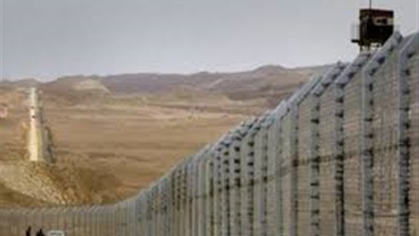 تونس تستكمل بناء جدار حدودي مع ليبيا