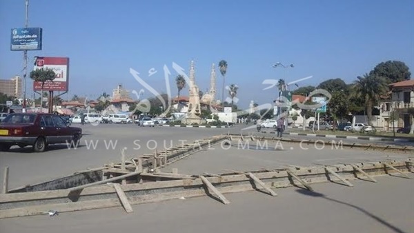 بالصور.. إنشاء جزيرة «مثلثة» أمام مسجد بورفؤاد الكبير 