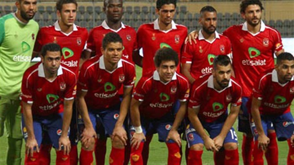 بالفيديو.. شاهد ماذا قال لاعبى الاهلى قبل لحظات من انطلاق مباراة القمة