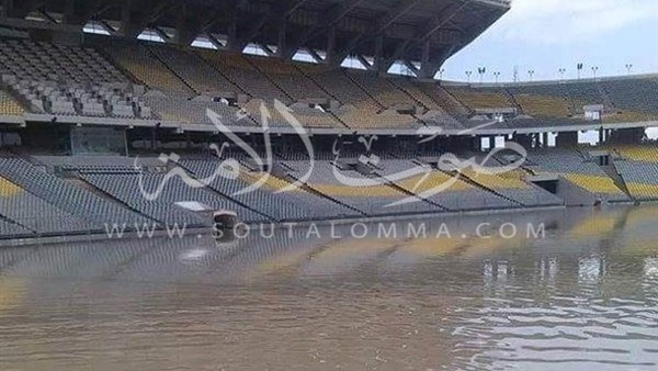 الامطار تستقبل الاهلى والزمالك قبل مباراة القمة