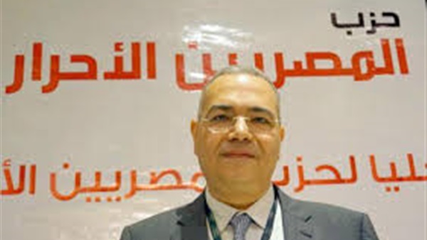 خليل: الحزب يحترم سيادة القانون ومحاولات المدعين والمنتفعين لن تعرقل مسيرتنا 