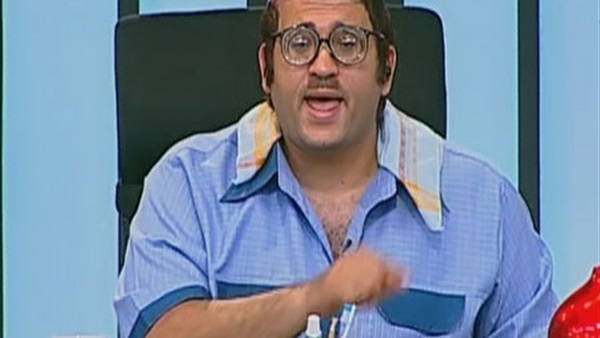بالفيديو.. «أبو حفيظة» يسخر من شراء الـ «دبدوب» فى الفلانتين 