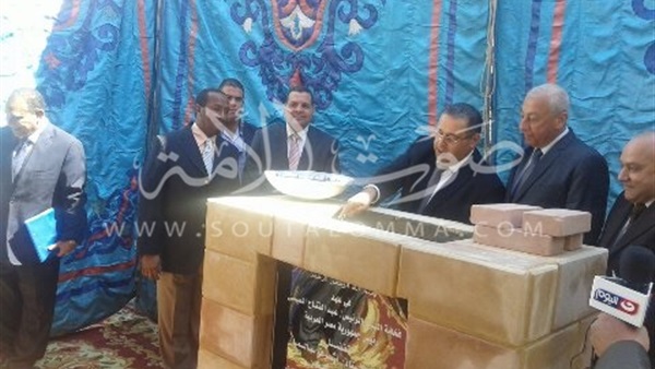  بالصور.. وزير الاستثمار يضع حجر الأساس  لفرع الهيئة بأسوان