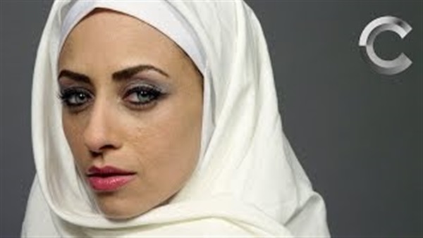 بالفيديو.. تطور شكل المرأة فى آخر مائة عام