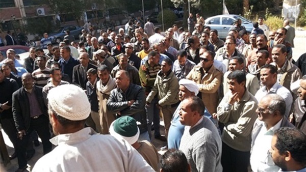اعتصام العاملين بـ«الاتصالات» بالبحيرة للتمييز في الحوافز