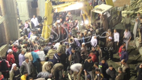 بالفيديو.. إستمرار عمليات البحث عن ضحايا مسجد كفر الشيخ