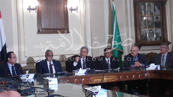 جابر نصار: جامعة القاهرة تدير مشروع الإسكان لمصلحة الحاجزين