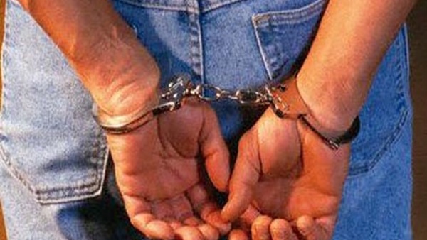 ضبط عاطل بحوزته 200 إيصال كهرباء جاهزة للتحصيل بالبساتين