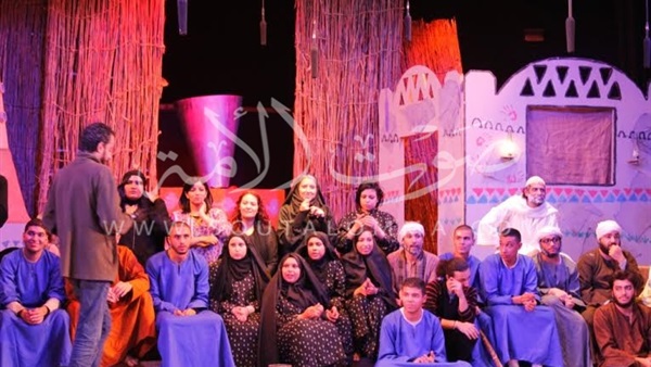 «الطوق والأسورة» على مسرح جامعة عين شمس