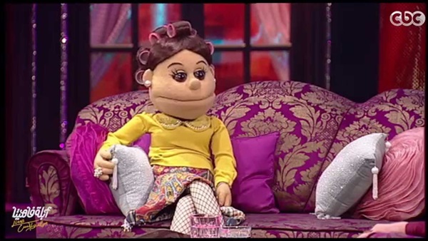 أبلة فاهيتا تسخر من «حلم» شيرين عبد الوهاب