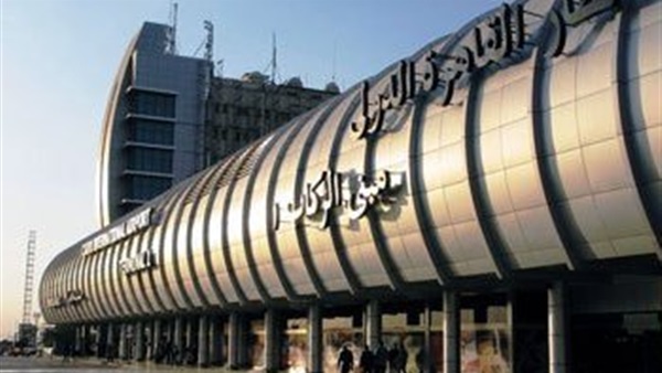 السلطات اليونانية ترحل 53 مغربيا إلى بلادهم عبر مصر