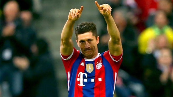 بالفيديو .. ليفاندوفسكي يعطي درسًا للاعب البديل.. و يحرز 5 أهداف في 10 دقائق  