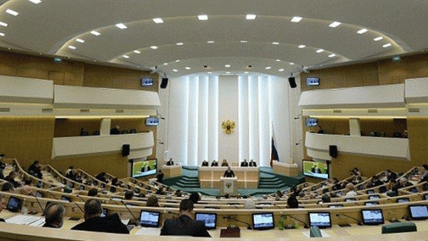 الإتحاد الروسي يمنح بوتين الضوء  الأخضر للتدخل العسكريي في سوريا 