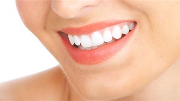 وصفات طبيعية لأسنان ناصعة البياض