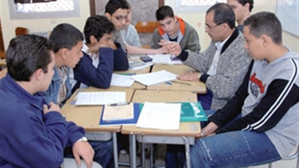 «نور الدين»: الحكومة غير قادرة على  محاربة الدروس الخصوصية 