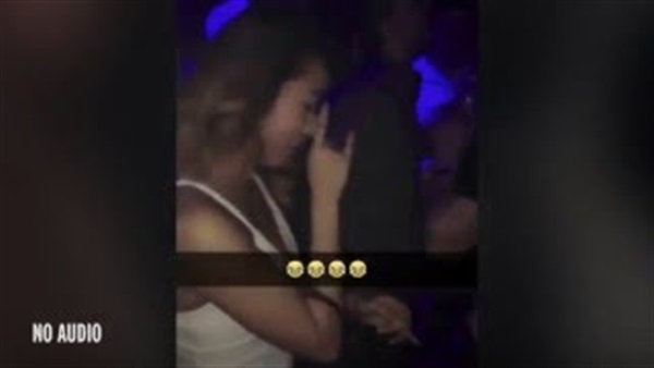 بالفيديو.. فتاة تتخلص من معجب على طريقتها الخاصة 