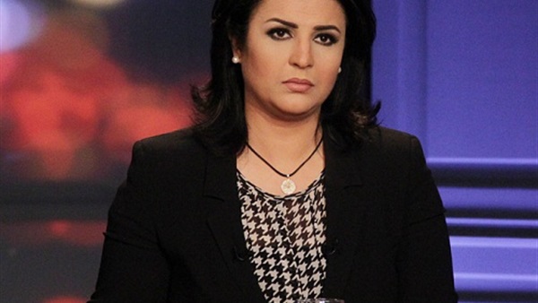  سر كره أنصار السيسى للإعلامية منى الشاذلى 