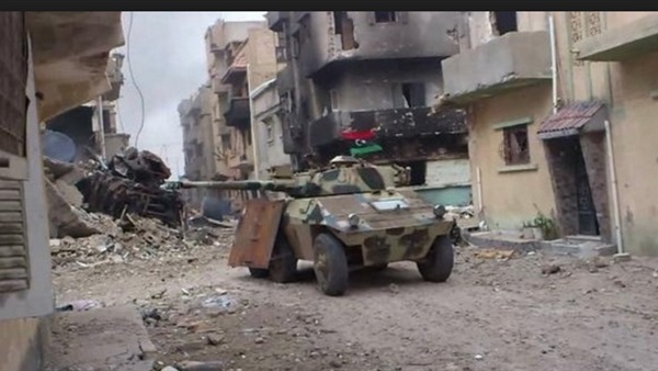 14 شهيدا و34 مصابا فى مواجهات للجيش الليبى مع الإرهابيين ببنغازى